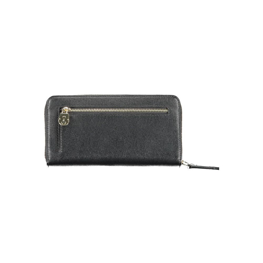 Black Polyethylene Women WalletElevate your everyday essentials with the sleek Calvin Klein wallet, where functionality meets minimalist elegance. Crafted to perfection, this wallet boasts five compartments to keep your life organized in style. An interna
