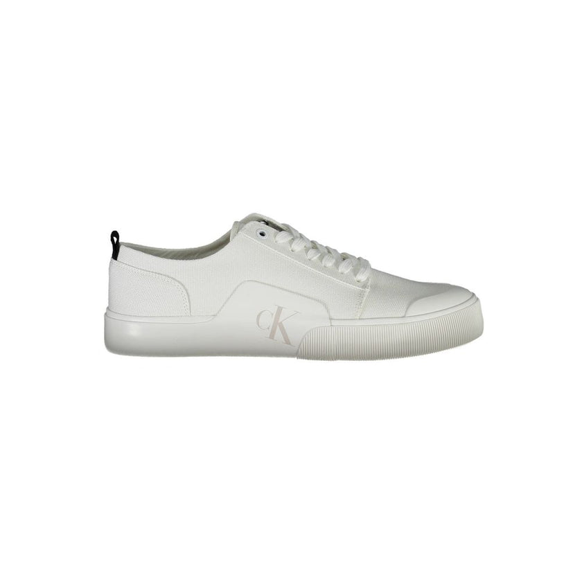 White Cotton Men SneakerRevitalize your stride with the latest from Calvin Klein – where fashion-forward design meets environmental mindfulness. A sleek fusion of style and sustainability, this pair of sports sneakers seamlessly integrates 50% recycled ma