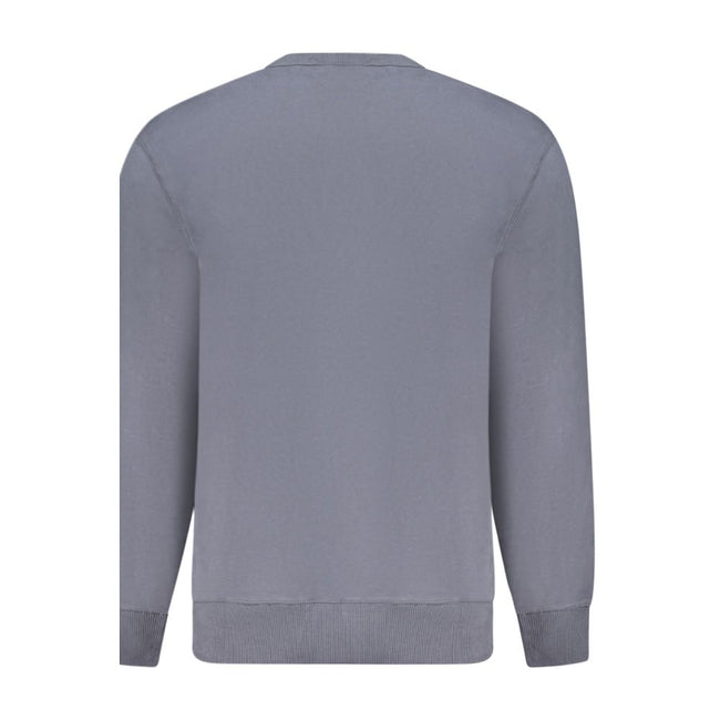 Blue Cotton Men SweaterUnleash timeless sophistication with this Calvin Klein crew neck sweatshirt. Crafted from premium 95% regenerative cotton, it boasts a plush brushed texture that exemplifies comfort with a conscience. Stand out with the contrasting