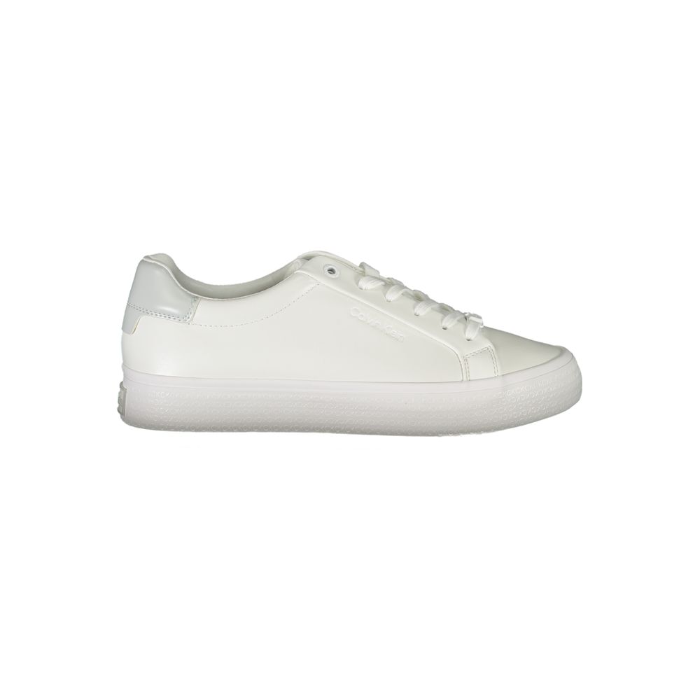 Elegant White Sneakers with Contrast DetailingStep into comfort and style with Calvin Klein’s sleek sneakers, perfect for bringing a sporty yet polished edge to your ensemble. Boasting laces for a secure fit, tasteful contrast details, and the unmistakabl
