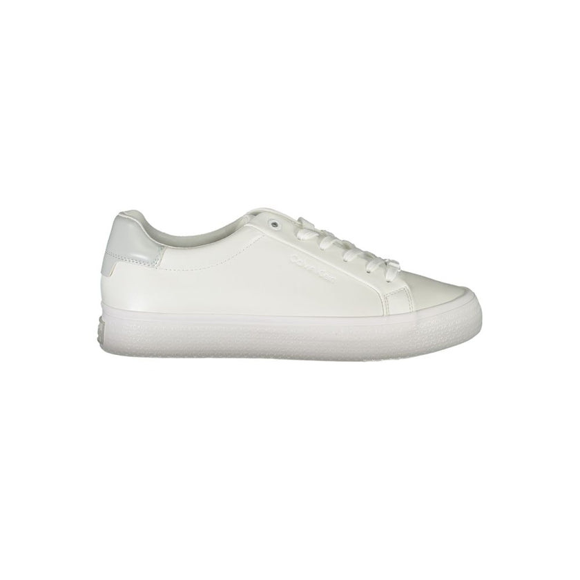 Elegant White Sneakers with Contrast DetailingStep into comfort and style with Calvin Klein’s sleek sneakers, perfect for bringing a sporty yet polished edge to your ensemble. Boasting laces for a secure fit, tasteful contrast details, and the unmistakabl