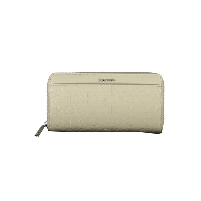 Beige Polyethylene Women WalletOutfit your essentials in the sleek silhouette of Calvin Klein’s premium wallet, crafted for the modern trendsetter. This accessory blends practicality with style, featuring a quintet of compartments to expertly organize you
