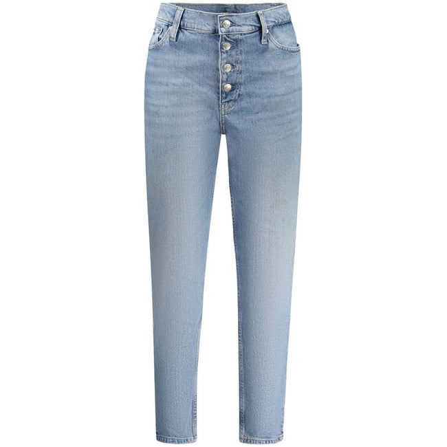 Blue Cotton Women JeanElevate your denim collection with the timeless sophistication of Calvin Klein’s MOM JEANS. Embrace the perfect blend of comfort and style with their iconic washed effect and chic logo. These jeans offer a classic 5-pocket design sea