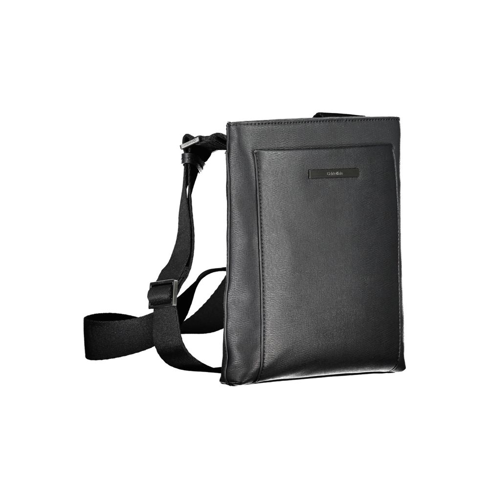 Eco-Conscious Black Shoulder Bag with LogoExperience style with a sustainable edge with Calvin Klein’s sleek black shoulder bag. Crafted from environmentally friendly materials, this bag features an adjustable shoulder strap for personalized comfort, two