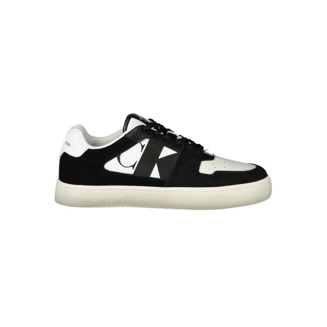 White Leather Men SneakerIndulge in the fusion of style and sustainability with Calvin Klein’s striking sneakers. Crafted for the modern trendsetter, these white kicks boast a dynamic print with bold, contrasting black details that will turn heads. A remo