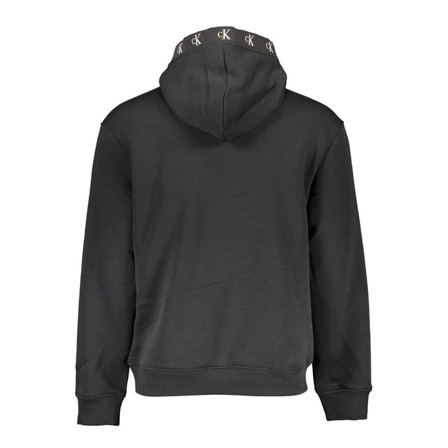 Black Cotton Men SweaterRevamp your style with the audacious edge of Calvin Klein. This sleek black hoodie is a masterclass in casual luxury, merging comfort with emblematic flair. The long sleeves, central pocket, and striking contrasting details radiate