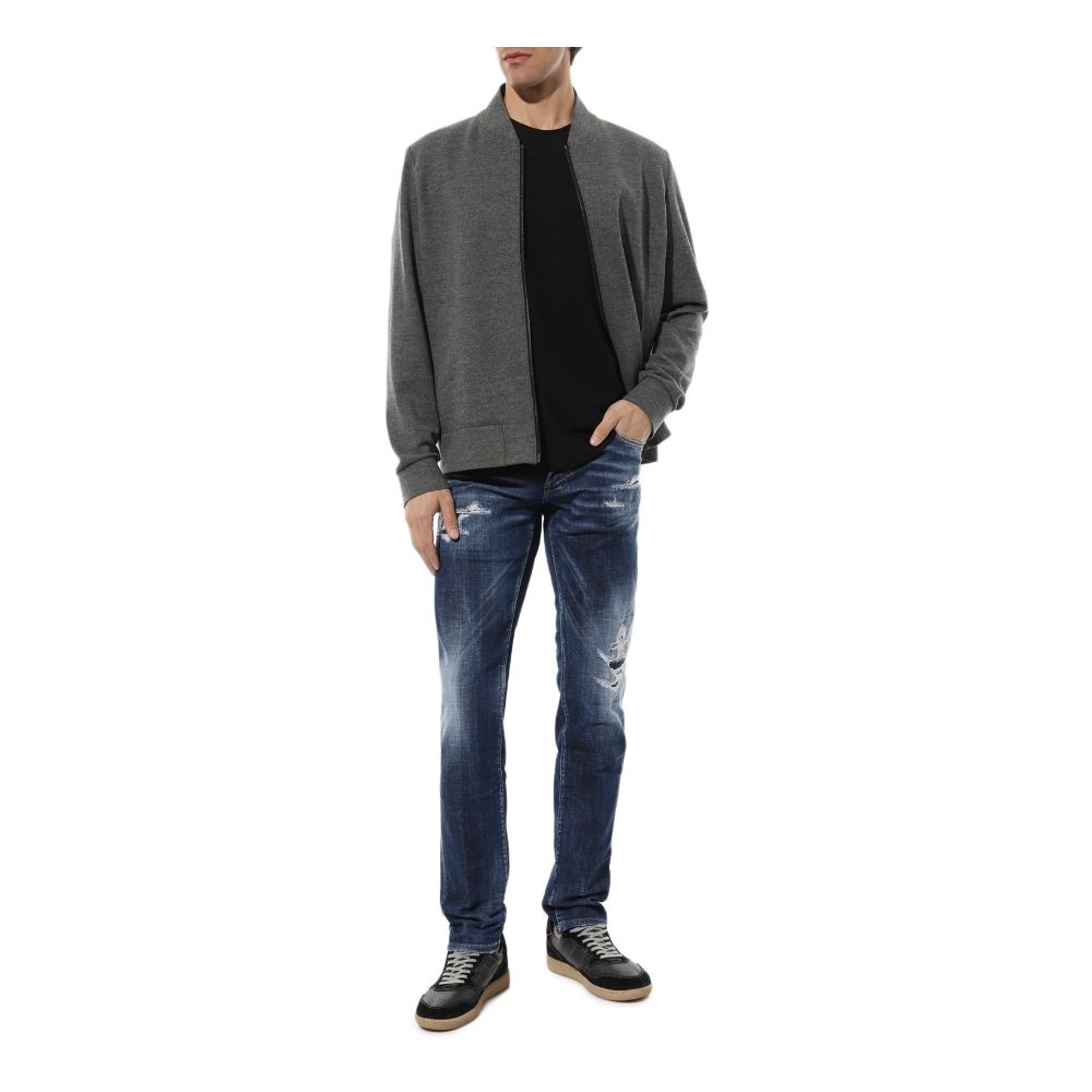 Blue Cotton Men Slim JeanElevate your denim game with the unmistakable edge of Dsquared² Slim Jean jeans. These blue beauties boast an effortlessly cool, slightly faded wash punctuated by deliberate distressing that tells a story of adventure and style. F