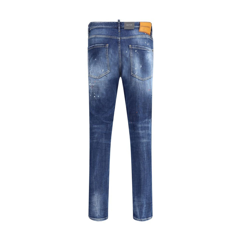 Blue Cotton Slim Fit JeansDsquared2’s Cool Guy Jeans are an iconic garment with a bold, contemporary character. Made from cotton and featuring a five-pocket design, they feature a front button closure and belt loops for a customizable fit. The logoed leat