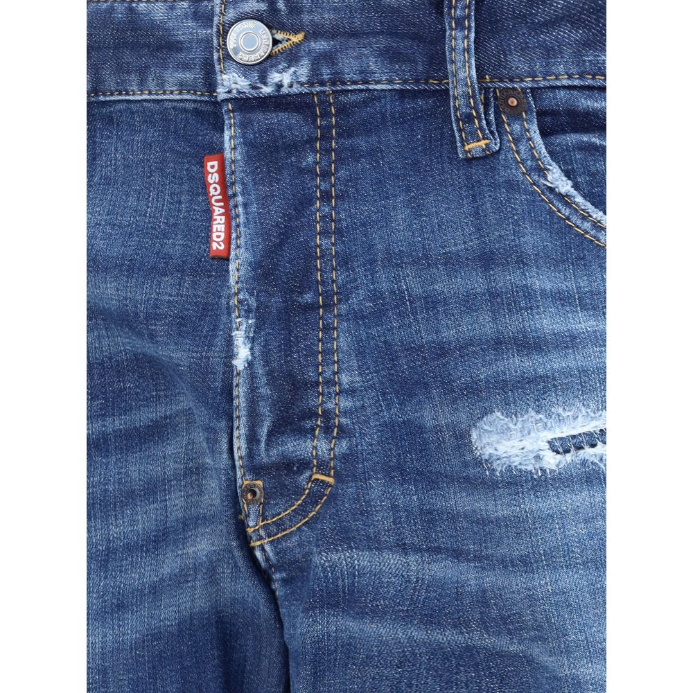 Blue Cotton Skinny JeansDsquared2’s Cool Guy Jeans combine bold style and vintage details in a skinny model with a modern and sophisticated cut. Made with a classic five-pocket design, they offer practicality and a slim fit that enhances the silhouette. T