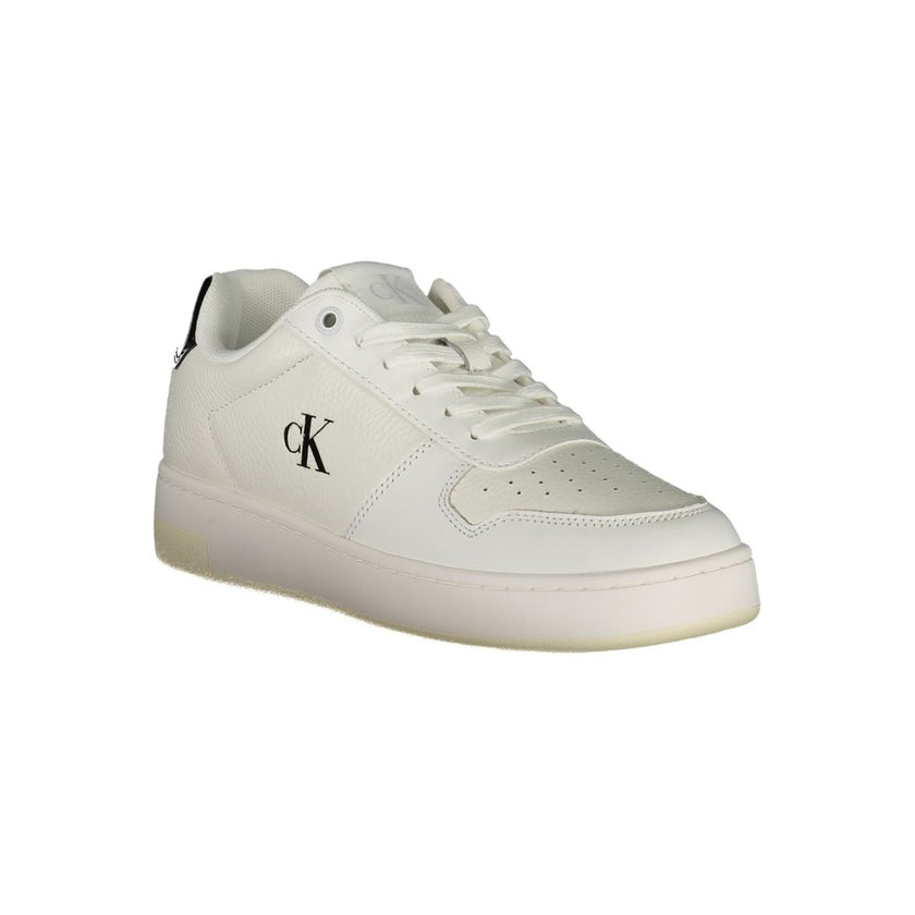 White Leather Women SneakerElevate your sneaker game with these effortlessly chic Calvin Klein sports shoes, designed for the fashion-forward individual. With striking black contrasts that pop against a pristine white background, these sneakers boast a re