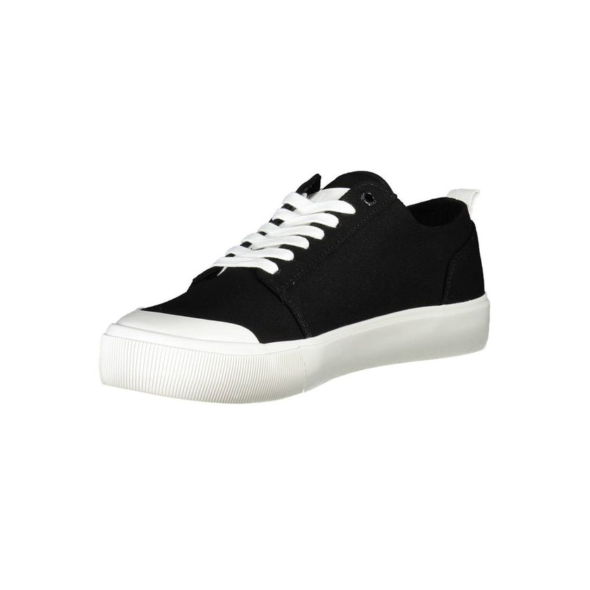 Black Recycled Material Men SneakerElevate your streetwear game with the Calvin Klein difference. A fusion of fashion and sustainability, these sneakers boast a bold black palette accented with striking contrasting details and the iconic logo for an unmis