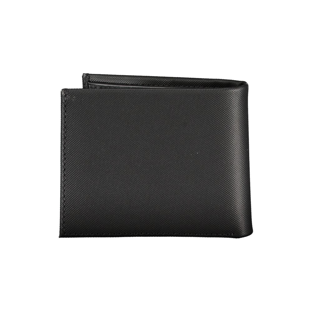 Elegant Leather Dual Compartment WalletExperience the blend of functionality and sleek design with this sophisticated wallet, perfect for the modern individual. Crafted from high-quality leather, this accessory ensures your essentials are stored with eleg