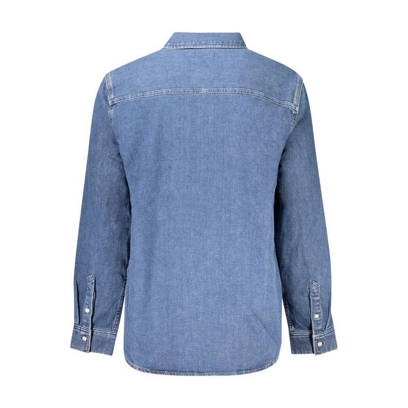 Blue Cotton Men ShirtStep into the seamless blend of sophistication and comfort with this Calvin Klein Long Sleeve Jeans Shirt, tailored to impart an effortless charm to your ensemble. Featuring an Italian collar and sleek button cuffs, each detail is fin