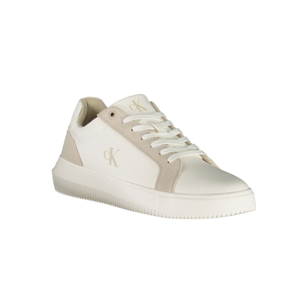 White Leather Men SneakerElevate your stride with the sleek sophistication of Calvin Klein’s latest sneaker creation. Seamlessly blending functionality with high-fashion, this sporty shoe dazzles with its sharp contrasting grey details and the unmistakabl
