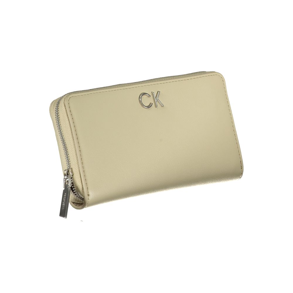 Elegant Beige Zip Wallet with RFID BlockingSecure your essentials in style with this elegant beige wallet featuring a practical design for the modern woman. Boasting RFID blocking technology, this wallet ensures your card data stays safe from unauthorized