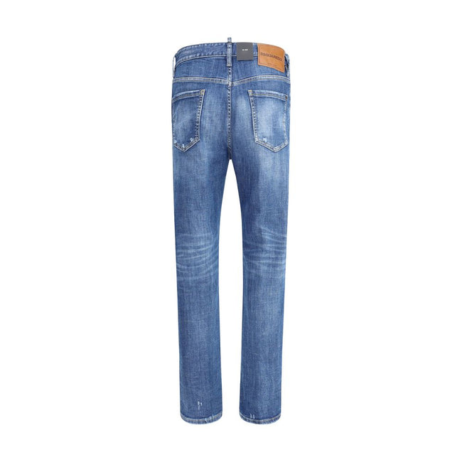 Blue Cotton Skinny JeansDsquared2’s 642 Jeans are a skinny model with a modern and sophisticated design, perfect for a bold and stylish look. The five-pocket model offers practicality and a slim cut that enhances the silhouette. The front button closure e