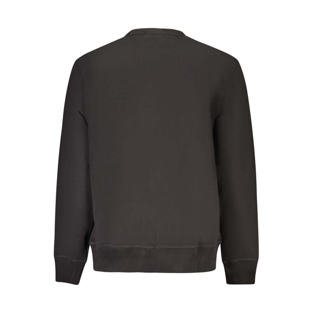 Black Cotton Men SweaterElevate your wardrobe with the unmistakable charm of Calvin Klein. This sleek black long sleeve sweatshirt, crafted from a sumptuous 95% regenerative cotton, promises both comfort and style. The brushed fabric offers a luxurious fe