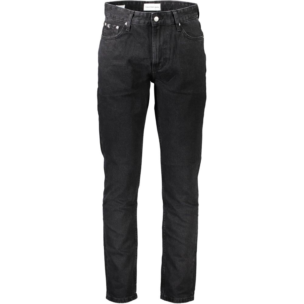 Black Cotton Men JeansEmbrace the epitome of sleek sophistication with Calvin Klein’s signature 5 pocket jeans. Designed to cater to the modern man’s desire for both comfort and style, these jeans feature a classic button and zip fastening, accented by bo