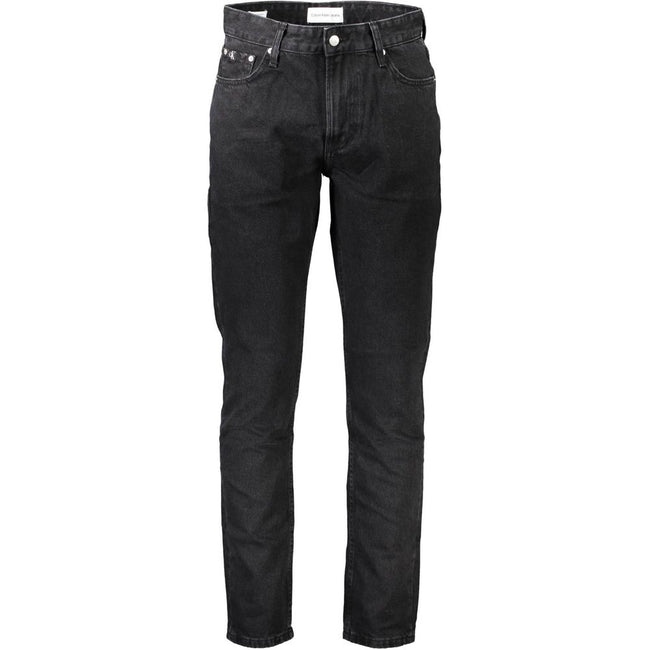Black Cotton Men JeansEmbrace the epitome of sleek sophistication with Calvin Klein’s signature 5 pocket jeans. Designed to cater to the modern man’s desire for both comfort and style, these jeans feature a classic button and zip fastening, accented by bo