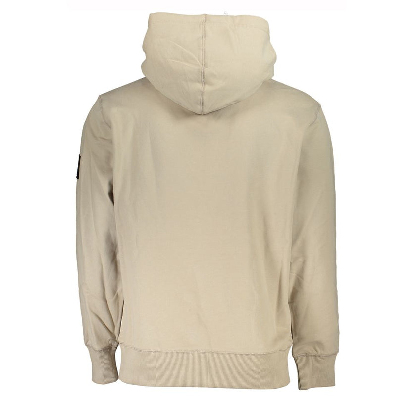 Beige Cotton Men SweaterElevate your off-duty wardrobe with the Calvin Klein long-sleeved sweatshirt, a perfect blend of comfort and designer flair. Crafted from the softest cotton, this beige hooded sweatshirt boasts a cozy fleece interior, a practical c
