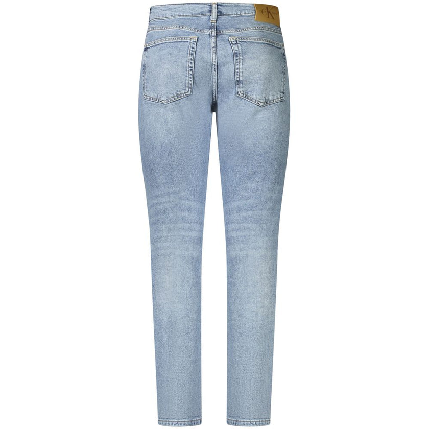 Blue Cotton Men JeansUnleash the epitome of modern sophistication with these Calvin Klein slim taper jeans. Crafted to fit like a dream, they exhibit a touch of rebellion with a washed effect, while embodying designer perfection down to the signature logo