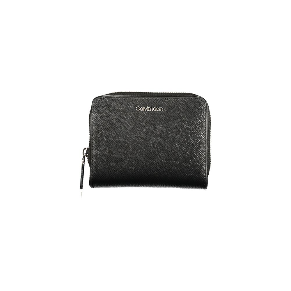 Black Polyethylene Women WalletDiscover the epitome of city-chic with the Calvin Klein wallet that blends functionality with sleek aesthetics. Boasting RFID-blocking technology safeguarding your cards, this accessory offers ample space with double card sl