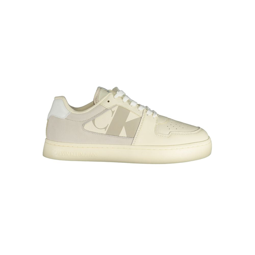 White Polyethylene Men SneakerStep into the epitome of sleek sophistication with these striking Calvin Klein sports shoes. Exquisitely designed for the fashion-forward individual, they feature contrasting dove grey details that set them apart. With a remo