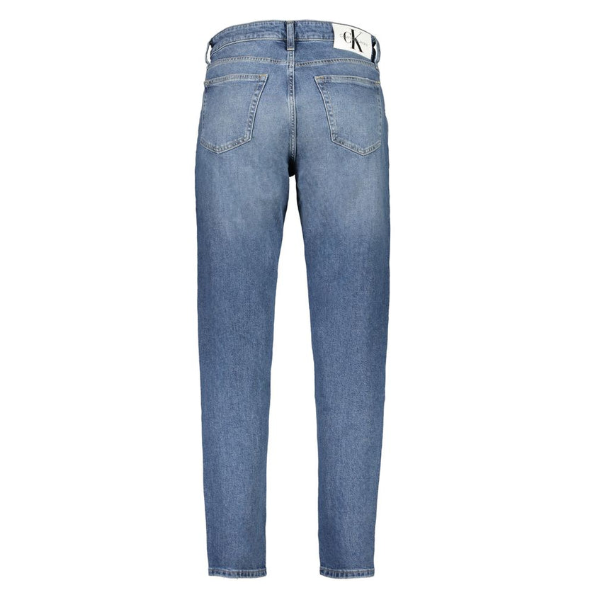 Blue Cotton Men JeansDive into the perfect blend of comfort and style with these Calvin Klein Regular Taper Jeans. Crafted for the modern man, these jeans boast a washed effect that exudes a sense of laid-back sophistication. The fusion of cotton and elas