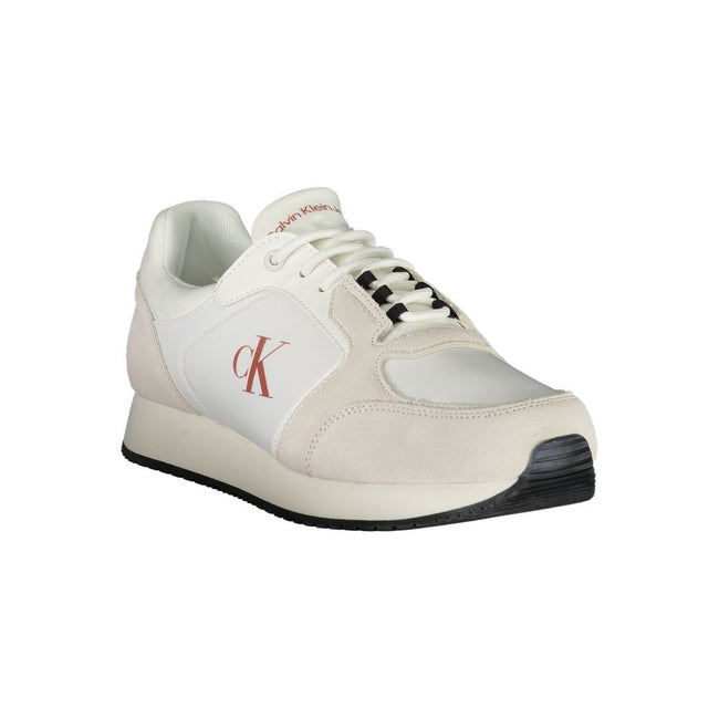 White Leather Men SneakerElevate your street style with the crisp sophistication of these Calvin Klein sneakers. Boasting a sleek white palette with bold, contrasting details, these kicks are engineered for the modern urbanite. The removable insole ensure