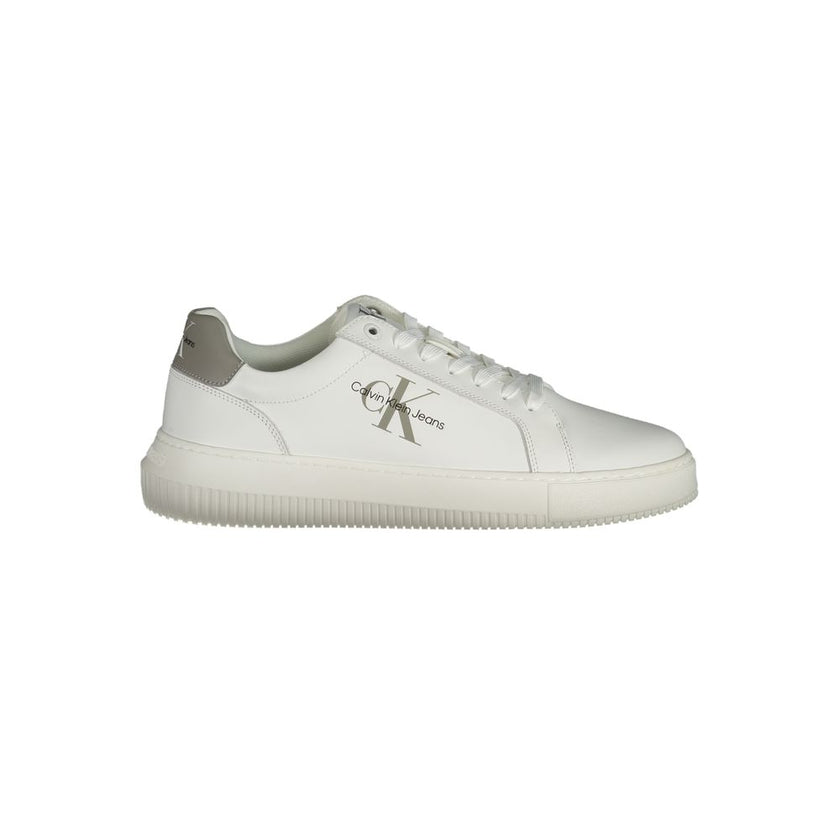 White Leather Men SneakerUnleash your stride with a touch of class in these sleek Calvin Klein sneakers. Designed for the modern urbanite, these shoes offer a perfect blend of sustainability and style, with a 50% recycled thermoplastic rubber sole. The wh