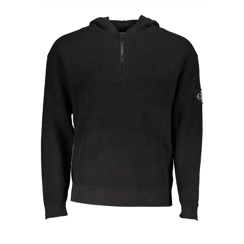 Sleek Cotton Hooded Sweater with Logo DetailEmbrace the epitome of comfort and style with this Calvin Klein long-sleeved hooded sweater. Featuring a convenient half zip design and refined logo application, this piece balances casual with sophistication. C
