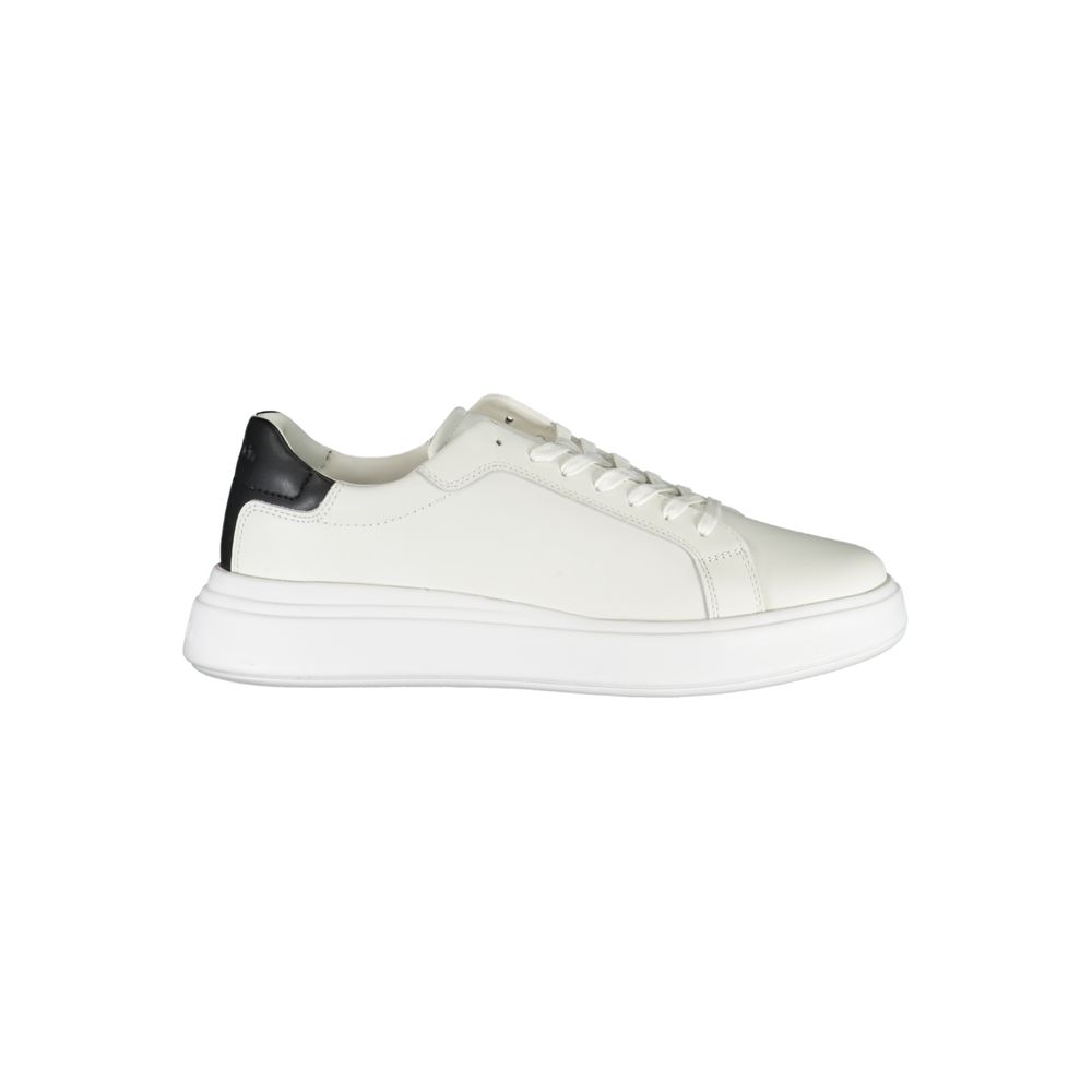 Sleek White Sneakers with Contrast AccentsStep into style with these sophisticated Calvin Klein sneakers that embody casual elegance. Perfect for the modern man, these shoes feature a dynamic mix of materials and eye-catching contrast details that complem