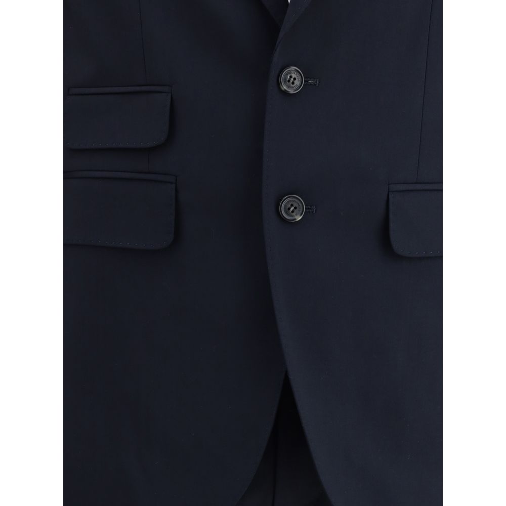 Black Fleece Wool Two-Piece SuitDsquared2 Virgin Wool London Suit, consisting of jacket and pants. Wool blazer jacket, front button closure, three welt pockets on the front with flap, one slit pocket on the front, peaked lapels. Classic wool pants, front