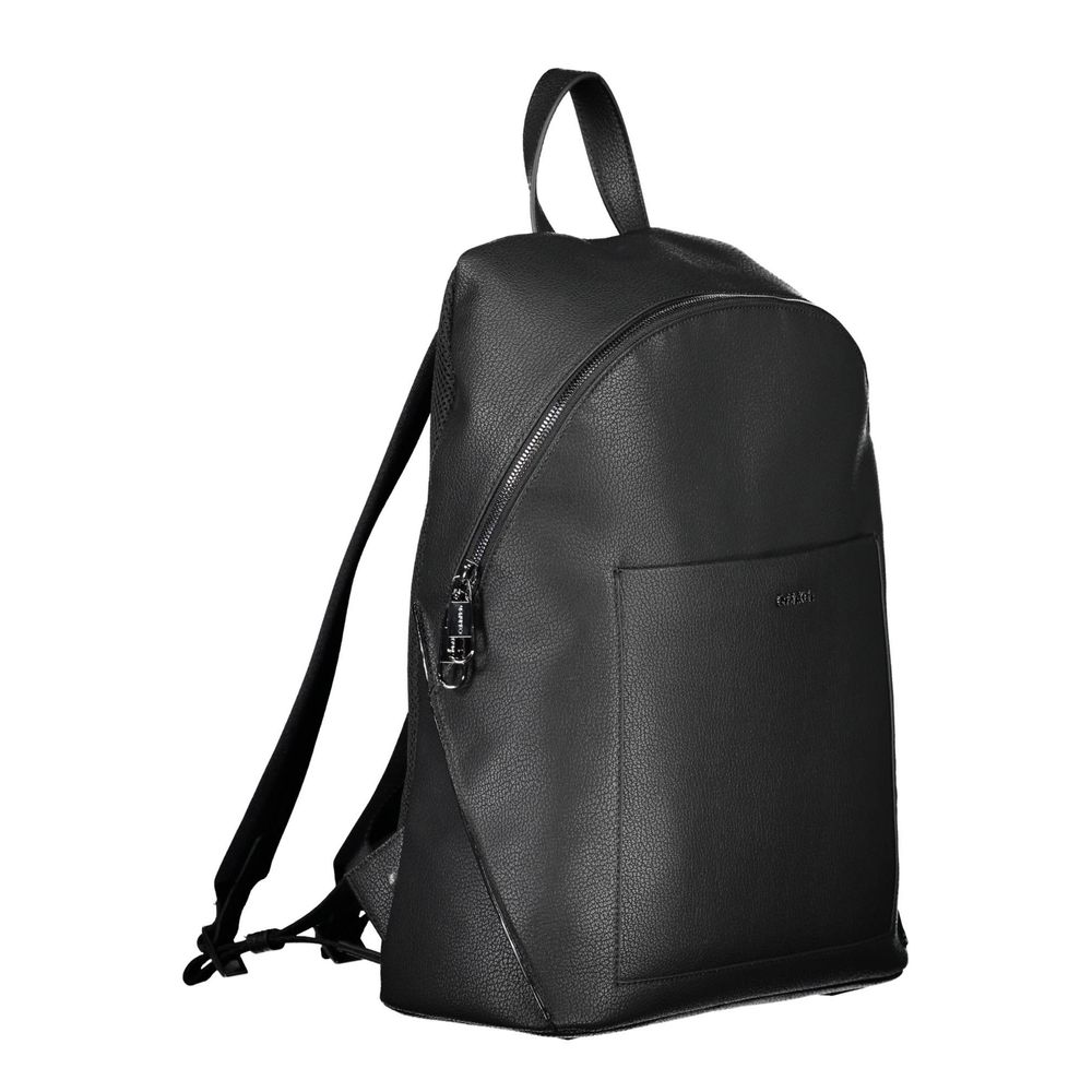 Black Polyester BackpackLAPTOP BACKPACK, 1 HANDLE, ADJUSTABLE STRAPS, 1 EXTERNAL POCKET, 2 INTERNAL POCKETS, ZIP CLOSURE, APPLICATION, LOGOBlack Polyester Backpack${tagsCalvin KleinAulae Black Polyester Backpack Calvin KleinAulae Black Polyester Backpack