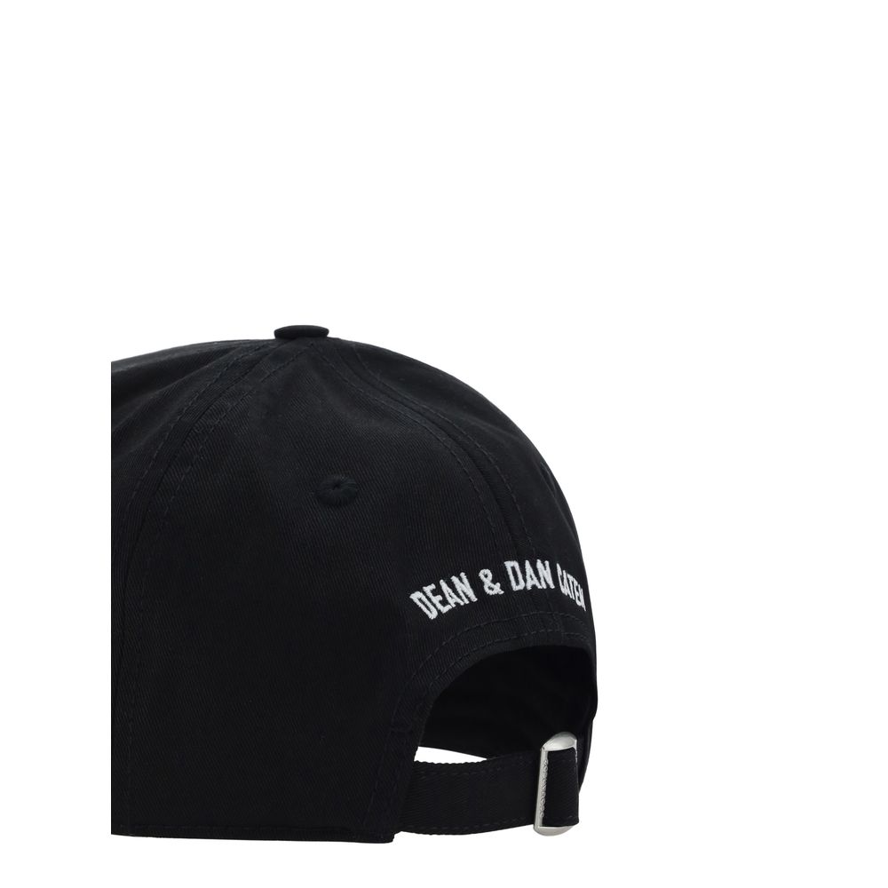Black Cotton Cap (Baseball Hat)Cotton Baseball Hat by Dsquared2, perfect for adding an urban and distinctive touch to everyday looks. Featuring an adjustable back closure for a customized fit, it features the brand’s iconic monogram printed in contrast on