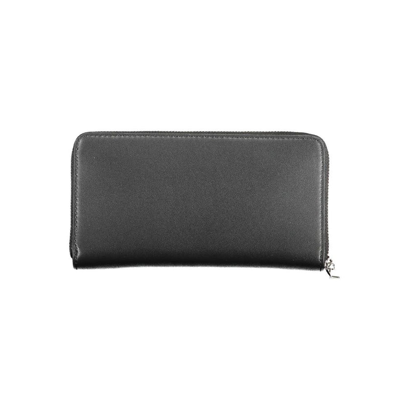 Black Polyethylene Walletwallet 5 compartments, coin purse, internal spaces formed by card, rfid lock, zip closure, logoBlack Polyethylene Wallet${tagsCalvin KleinAulae Black Polyethylene Wallet Calvin KleinAulae Black Polyethylene Wallet wallet 5 compart