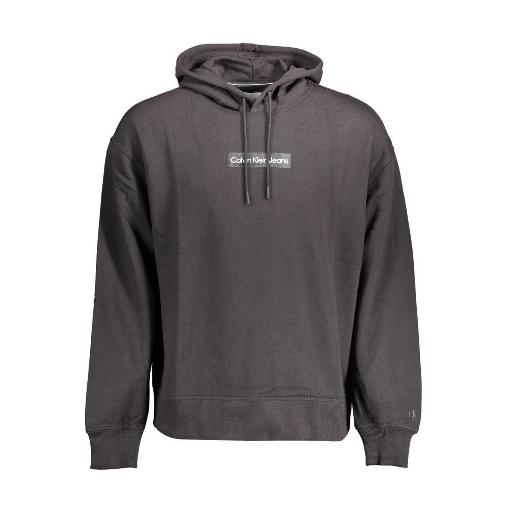 Black Cotton Men SweaterDive into the epitome of urban sophistication with this Calvin Klein masterpiece. The long-sleeved sweatshirt, featuring a sleek hood and a bold logo statement, is accentuated with eye-catching contrasting details that’ll turn head