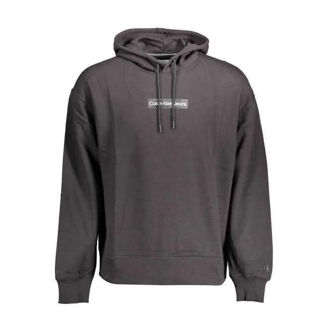 Black Cotton Men SweaterDive into the epitome of urban sophistication with this Calvin Klein masterpiece. The long-sleeved sweatshirt, featuring a sleek hood and a bold logo statement, is accentuated with eye-catching contrasting details that’ll turn head