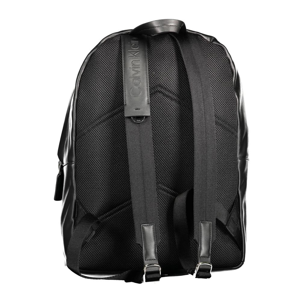 Black Polyester Backpackbackpack 1 handle, adjustable straps, 1 external pocket, 1 internal compartment for lap-top, 1 internal pocket, zip closure, logo, 50% recycled materialsBlack Polyester Backpack${tagsCalvin KleinAulae Black Polyester Backpack Calvi