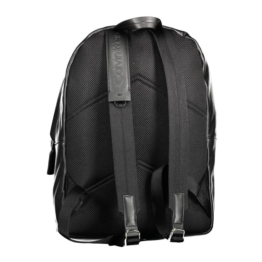 Black Polyester Backpackbackpack 1 handle, adjustable straps, 1 external pocket, 1 internal compartment for lap-top, 1 internal pocket, zip closure, logo, 50% recycled materialsBlack Polyester Backpack${tagsCalvin KleinAulae Black Polyester Backpack Calvi