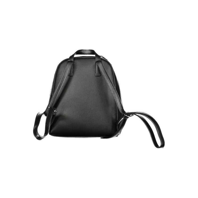 Black Polyethylene BackpackBACKPACK 1 HANDLE, ADJUSTABLE SHOULDER STRAPS, 1 EXTERNAL POCKET, 1 INTERNAL POCKET, ZIP CLOSURE, LOGOBlack Polyethylene Backpack${tagsCalvin KleinAulae Black Polyethylene Backpack Calvin KleinAulae Black Polyethylene Backpack B