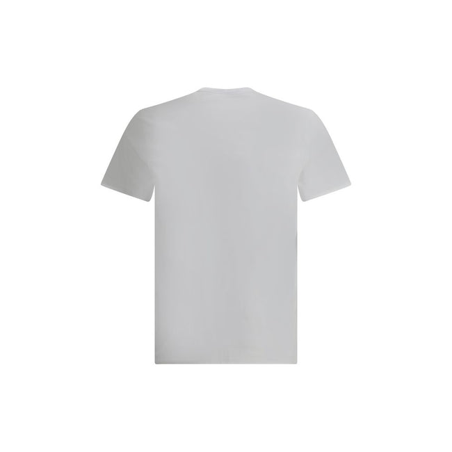 White Cotton T-ShirtVersace’s cotton T-Shirt combines essential elegance and distinctive identity in a striking casual piece. Made of soft monochrome patterned cotton, it features a ribbed crew neck and a regular fit that ensures comfort and versatility.