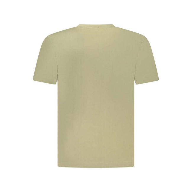 Green Cotton Men TShirtElevate your wardrobe with the epitome of casual sophistication: the Hugo Boss short sleeve T-shirt. This relaxed fit Tee exudes an effortless vibe while showcasing your penchant for luxury with its signature Hugo Boss logo applicat