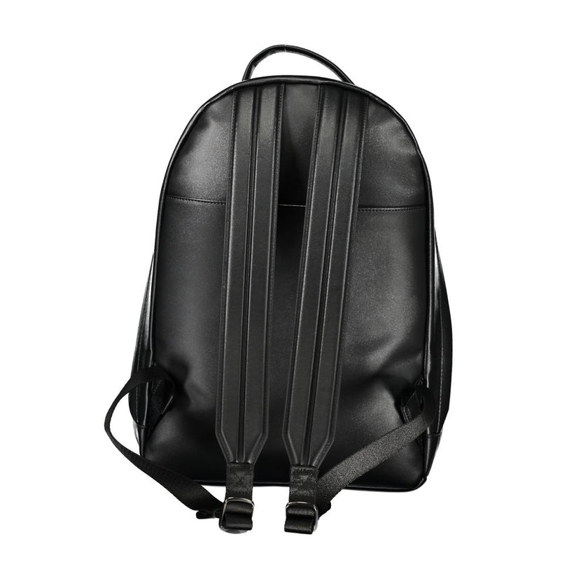 Black Polyester BackpackBACKPACK 1 HANDLE, ADJUSTABLE STRAPS, 2 EXTERNAL POCKETS, 1 INTERNAL POCKET, LAP-TOP COMPARTMENT, ZIP CLOSURE, LOGO, RECYCLED POLYESTERBlack Polyester Backpack${tagsCalvin KleinAulae Black Polyester Backpack Calvin KleinAulae Black