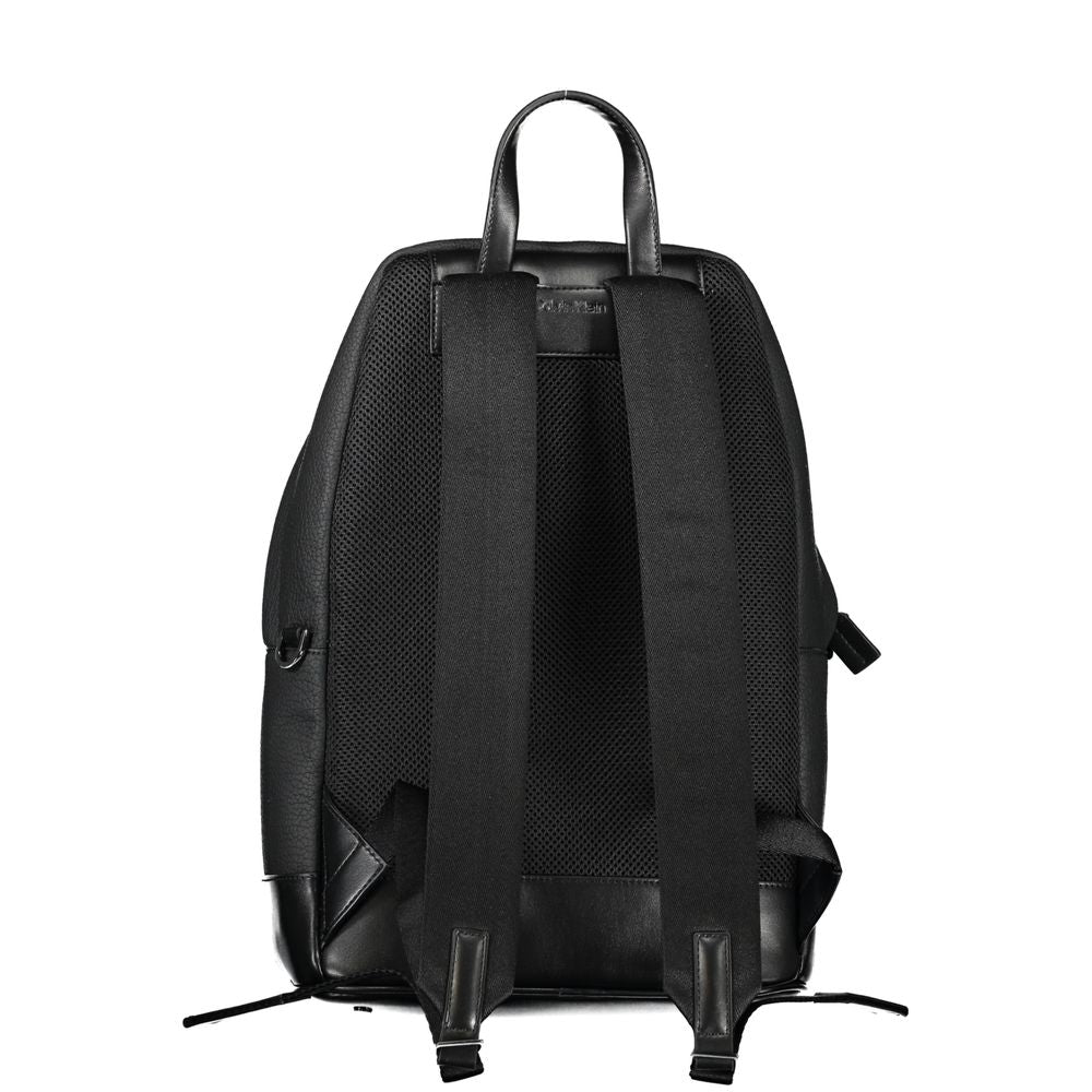 Black Polyester BackpackBACKPACK 1 HANDLE, ADJUSTABLE STRAPS, 1 EXTERNAL POCKET, 1 INTERNAL POCKET, LAP-TOP COMPARTMENT, ZIP CLOSURE, CONTRAST DETAILS, PROTECTIVE FEET, LOGO, RECYCLED POLYESTERBlack Polyester Backpack${tagsCalvin KleinAulae Black Polyeste