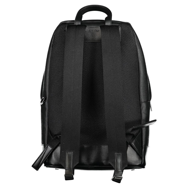 Black Polyester BackpackBACKPACK 1 HANDLE, ADJUSTABLE STRAPS, 1 EXTERNAL POCKET, 1 INTERNAL POCKET, 1 LAP-TOP COMPARTMENT, CONTRASTING DETAILS, ZIP CLOSURE, PROTECTIVE FEET, LOGO, 50% RECYCLED POLYESTERBlack Polyester Backpack${tagsCalvin KleinAulae Black