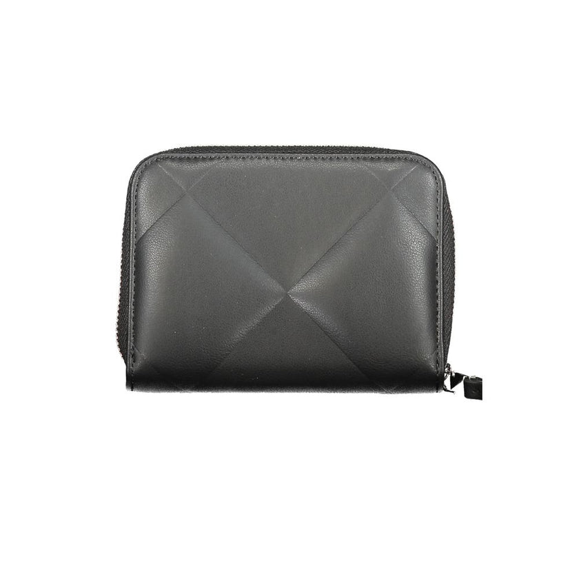 Black Polyester WalletWALLET, COIN PURSE, SPACES FOR CARD, RFID BLOCKING, CONTRASTING DETAILS, ZIP CLOSURE, LOGO, 50% RECYCLED POLYESTERBlack Polyester Wallet${tagsCalvin KleinAulae Black Polyester Wallet Calvin KleinAulae Black Polyester Wallet WALLET, C