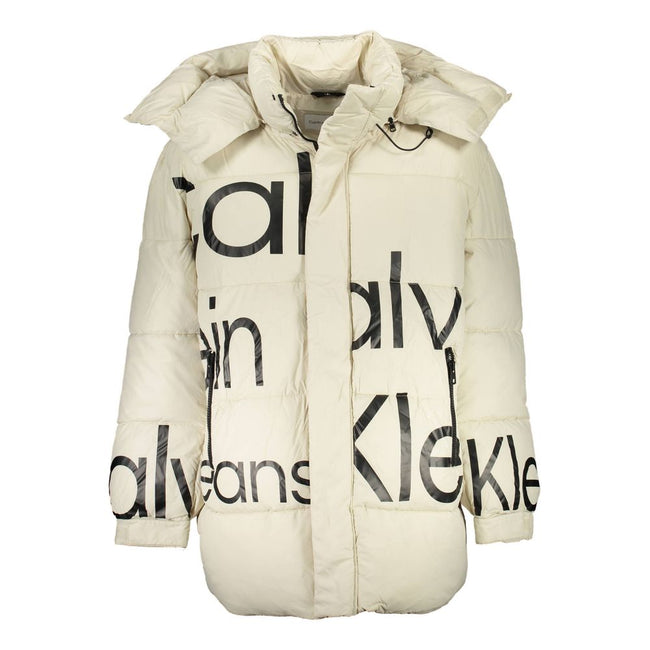 Beige Polyester Men JacketDare to stand out with Calvin Klein’s eco-conscious twist on a classic. This long-sleeved jacket boasts a detachable hood, marrying functionality with high-end fashion. Its beige hue is elegantly accented with contrasting details