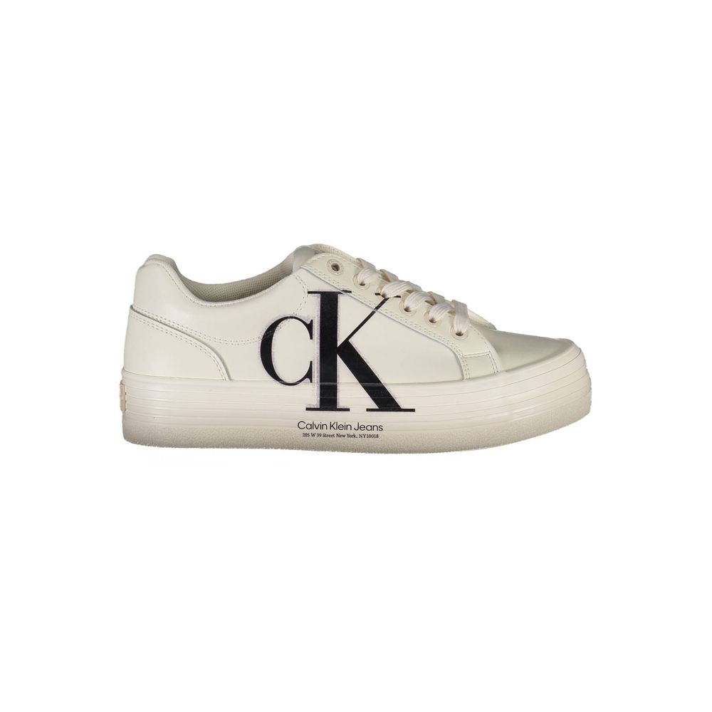 White Polyester Sneakersports shoe with laces, contrasting details, print, logo, 50% recycled polyesterWhite Polyester Sneaker${tagsCalvin KleinAulae White Polyester Sneaker Calvin KleinAulae White Polyester Sneaker sports shoe with laces, contrasting det