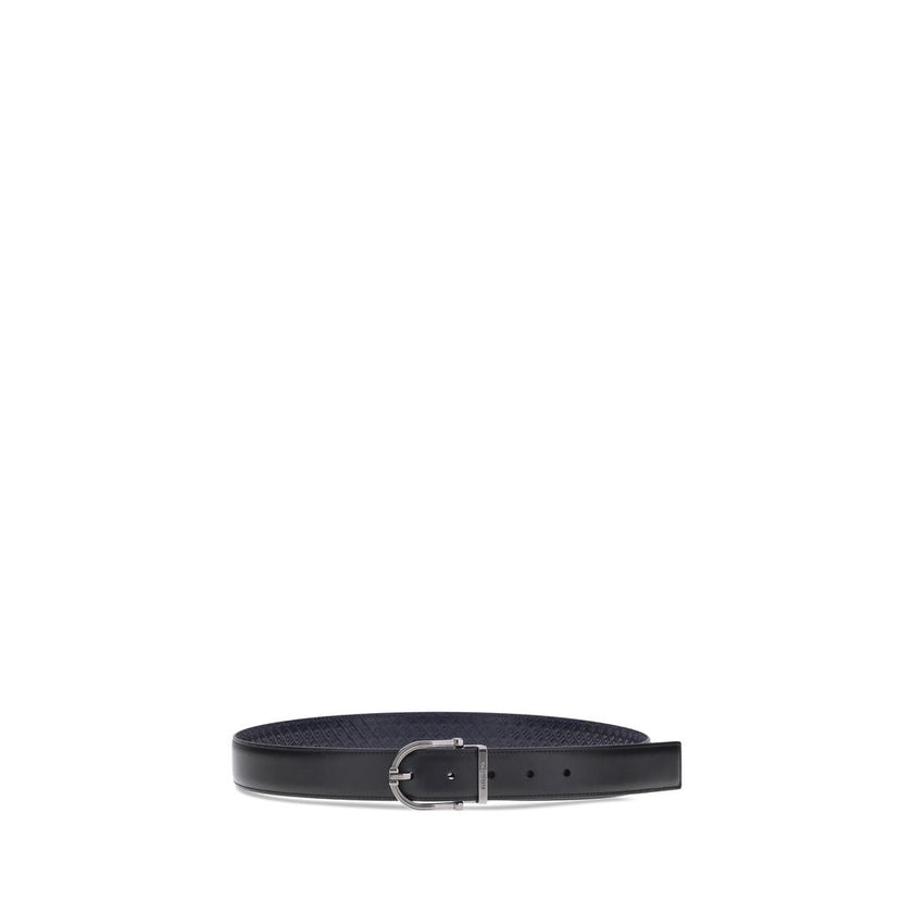 Black Calf Leather Bos Taurus BeltFerragamo’s Reversible leather Belt is a stylish and versatile accessory made from soft calfskin leather. Its two-tone reversible design offers effortless versatility, allowing you to pair it with a variety of outfits. Th